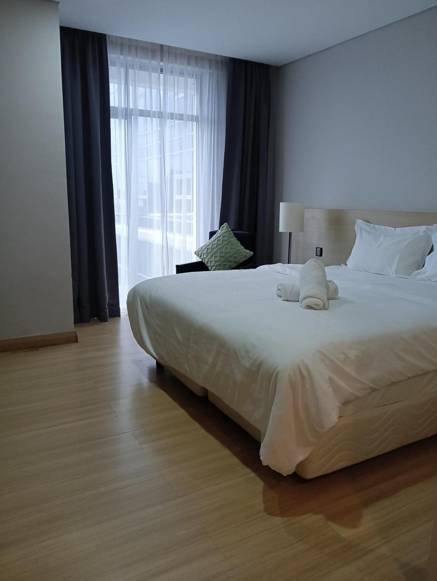 The Straits Suites By Ciconia Malacca Exterior photo